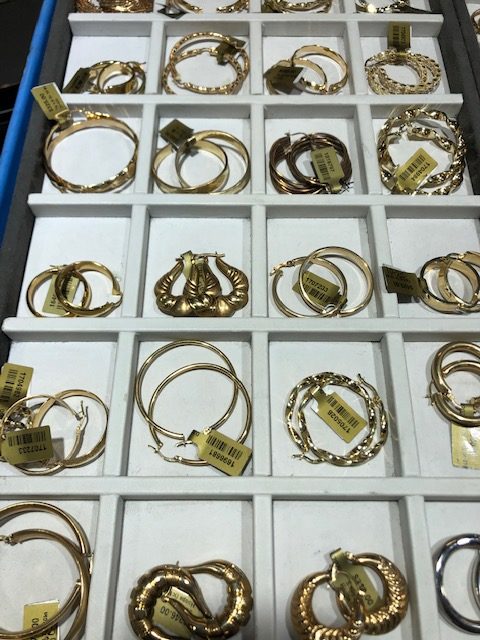 You are currently viewing American Jewelry and Loan: Your First Stop for Cash